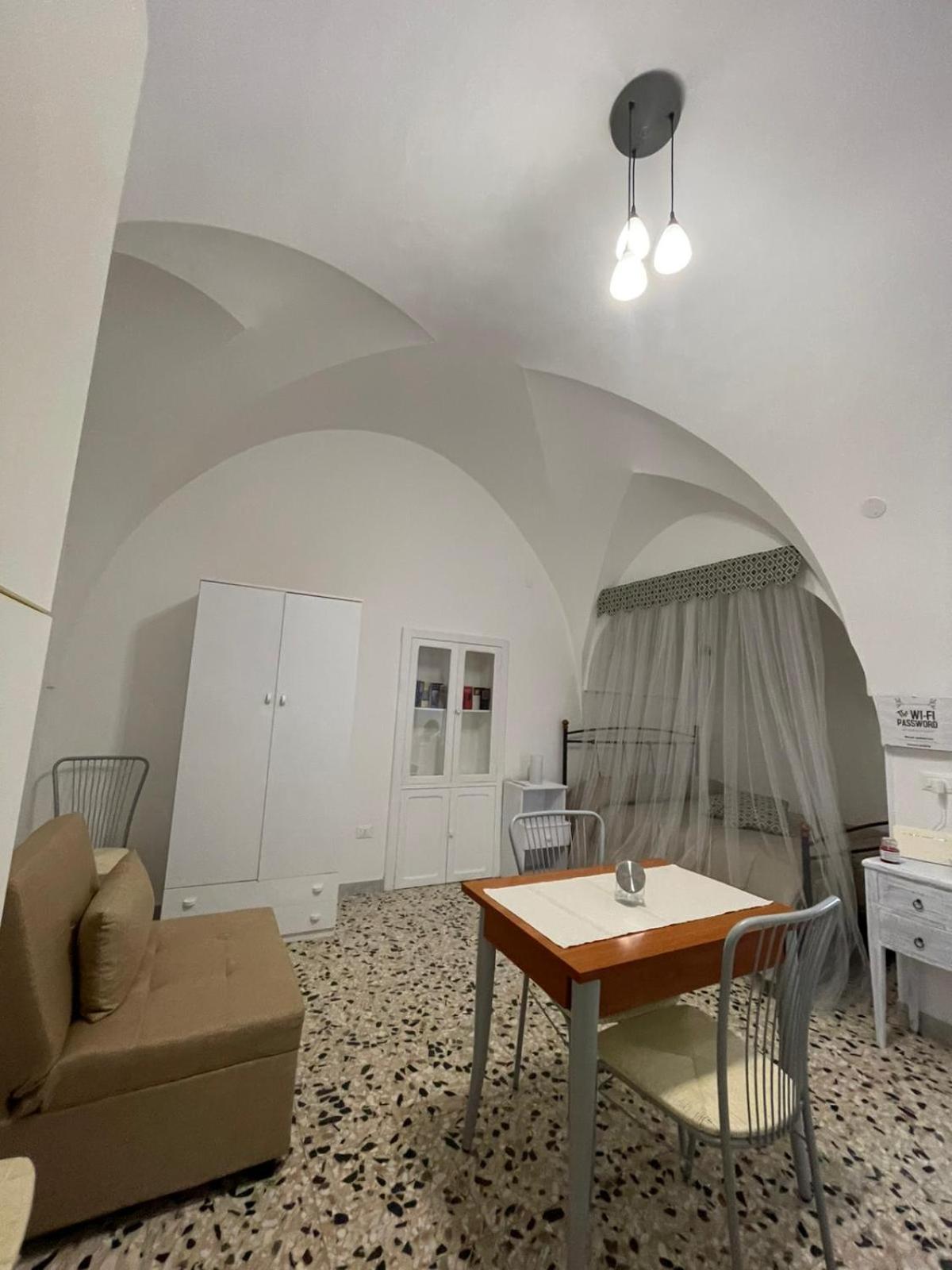 The White Rose Apartman Ceglie Messapica Kültér fotó