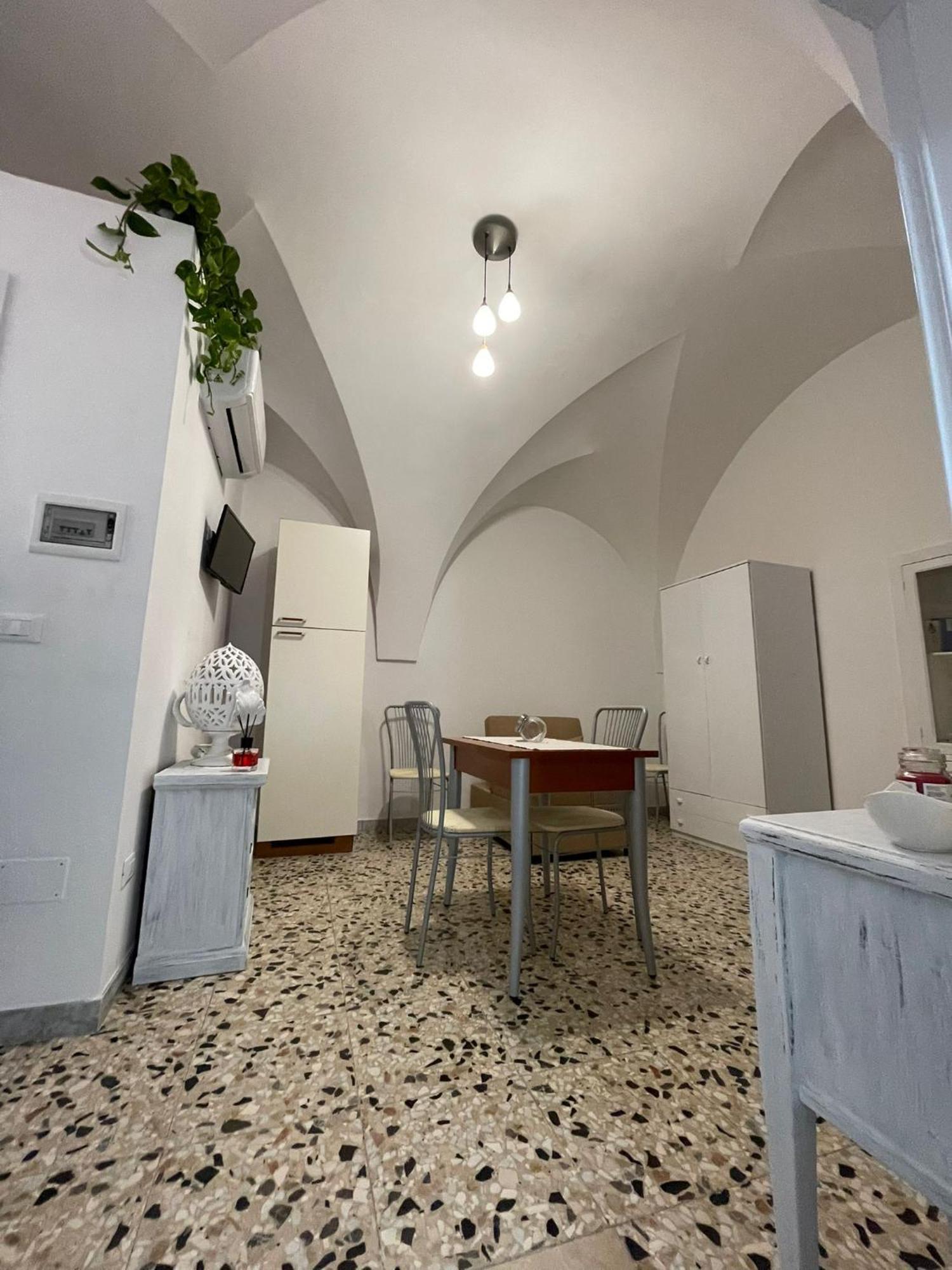The White Rose Apartman Ceglie Messapica Kültér fotó