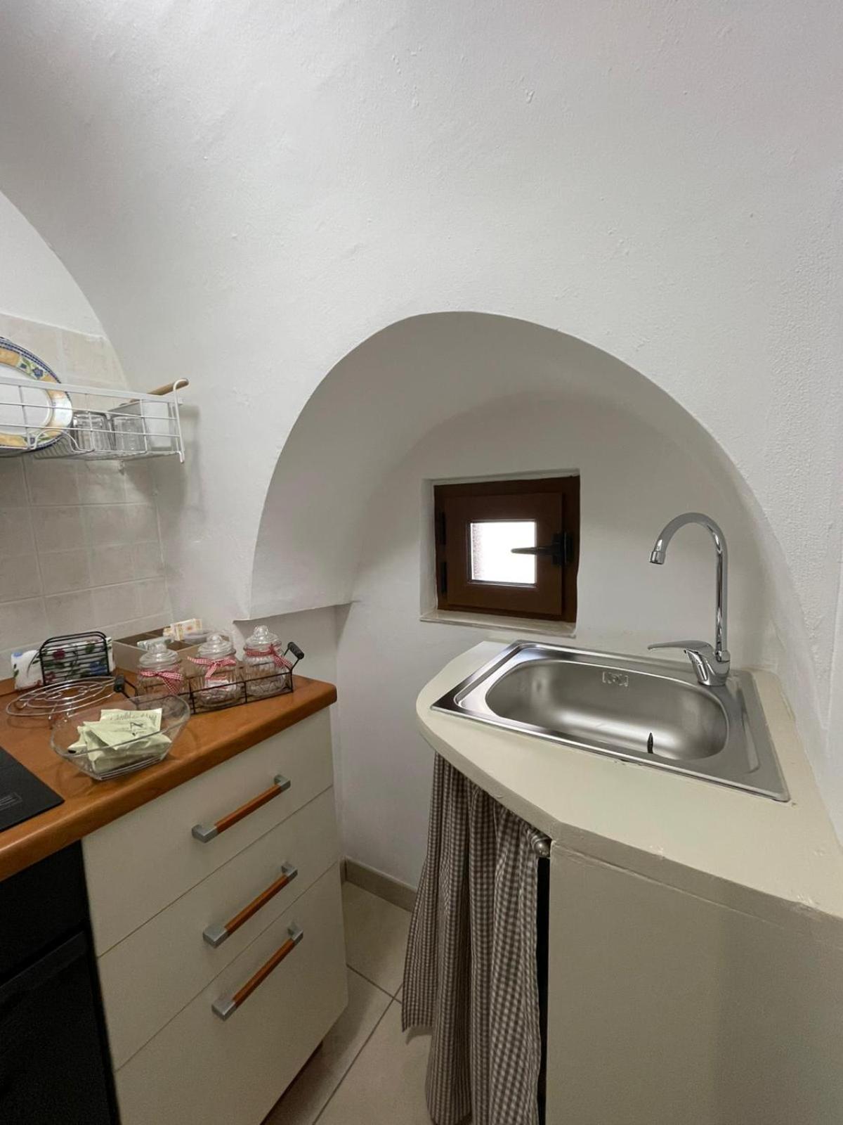 The White Rose Apartman Ceglie Messapica Kültér fotó